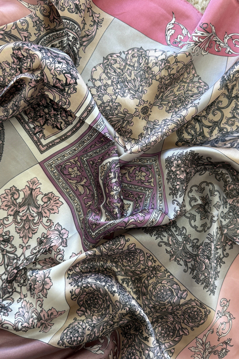 A-bee - Berit Scarf - Pink Tørklæder