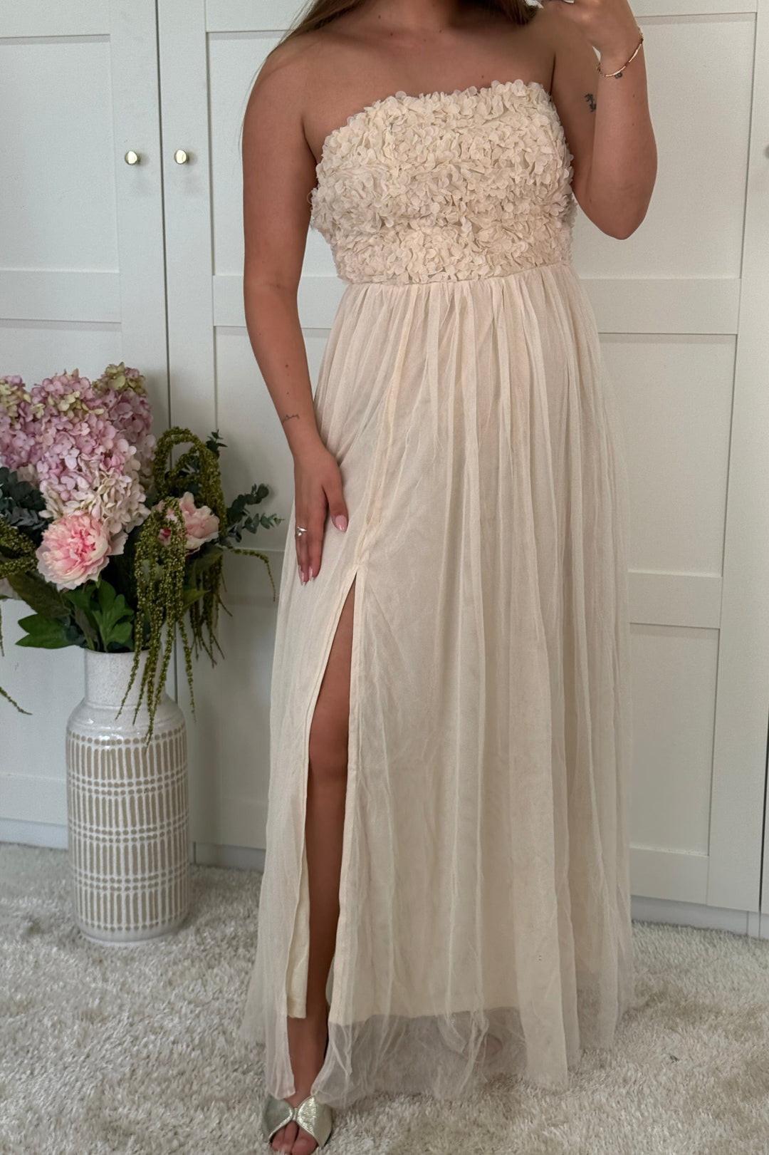 A-bee - Laure Kjole - Cream Kjoler