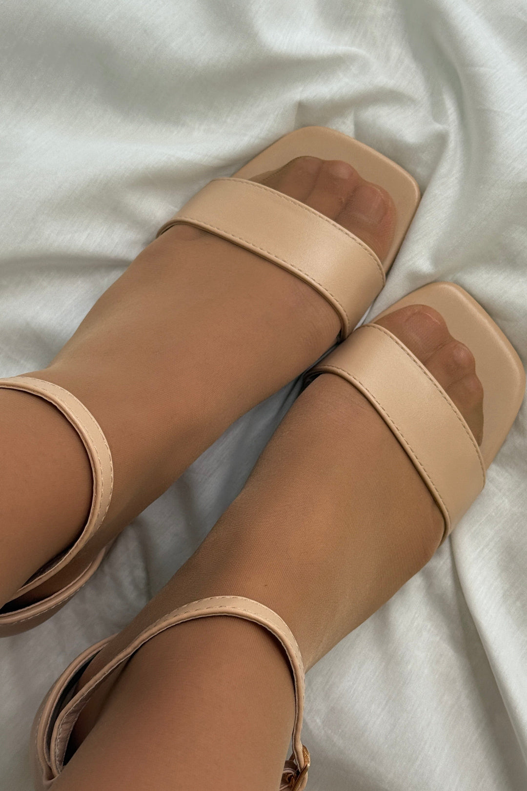 Bloom - Celia Sandaler - Beige Sandaler