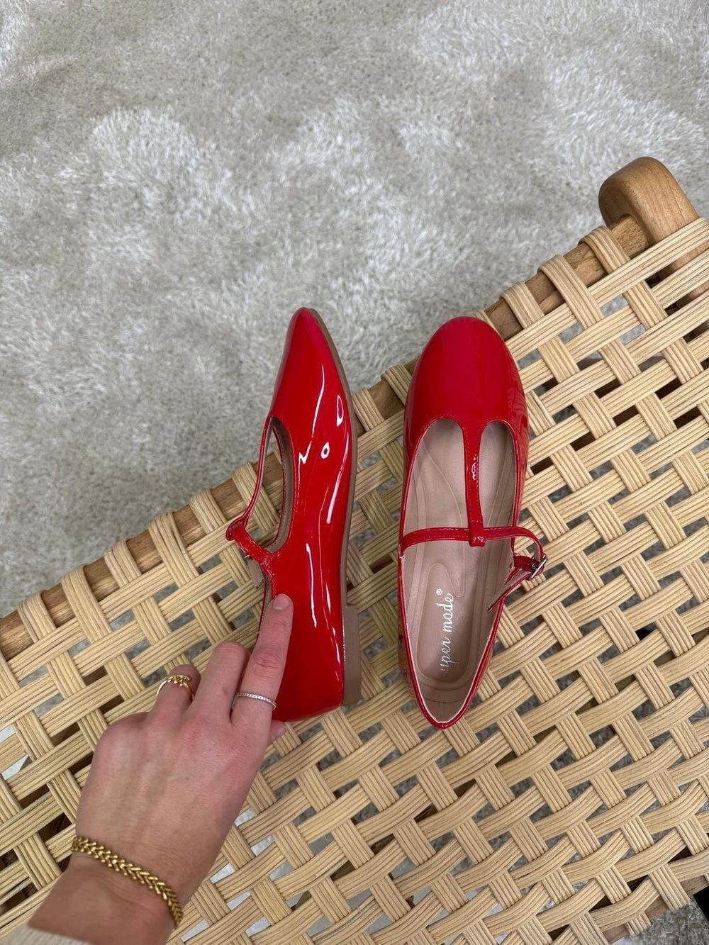 Bloom - Hyacinth -SQ - Red Ballerinaer