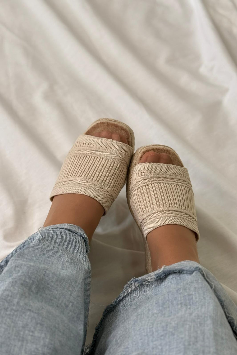 Bloom - Yliana Sandaler - Beige Sandaler