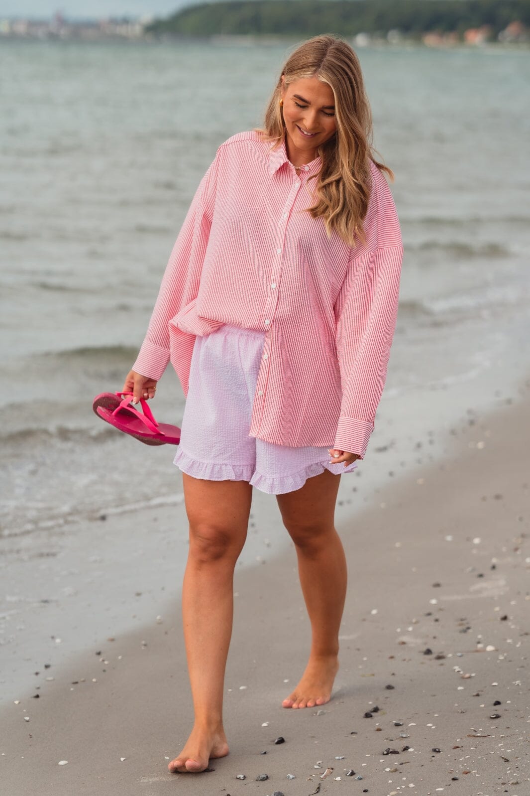 Forudbestilling - A-VIEW - Sonja Shirt - 090 Red/White (Maj/Juni) Skjorter