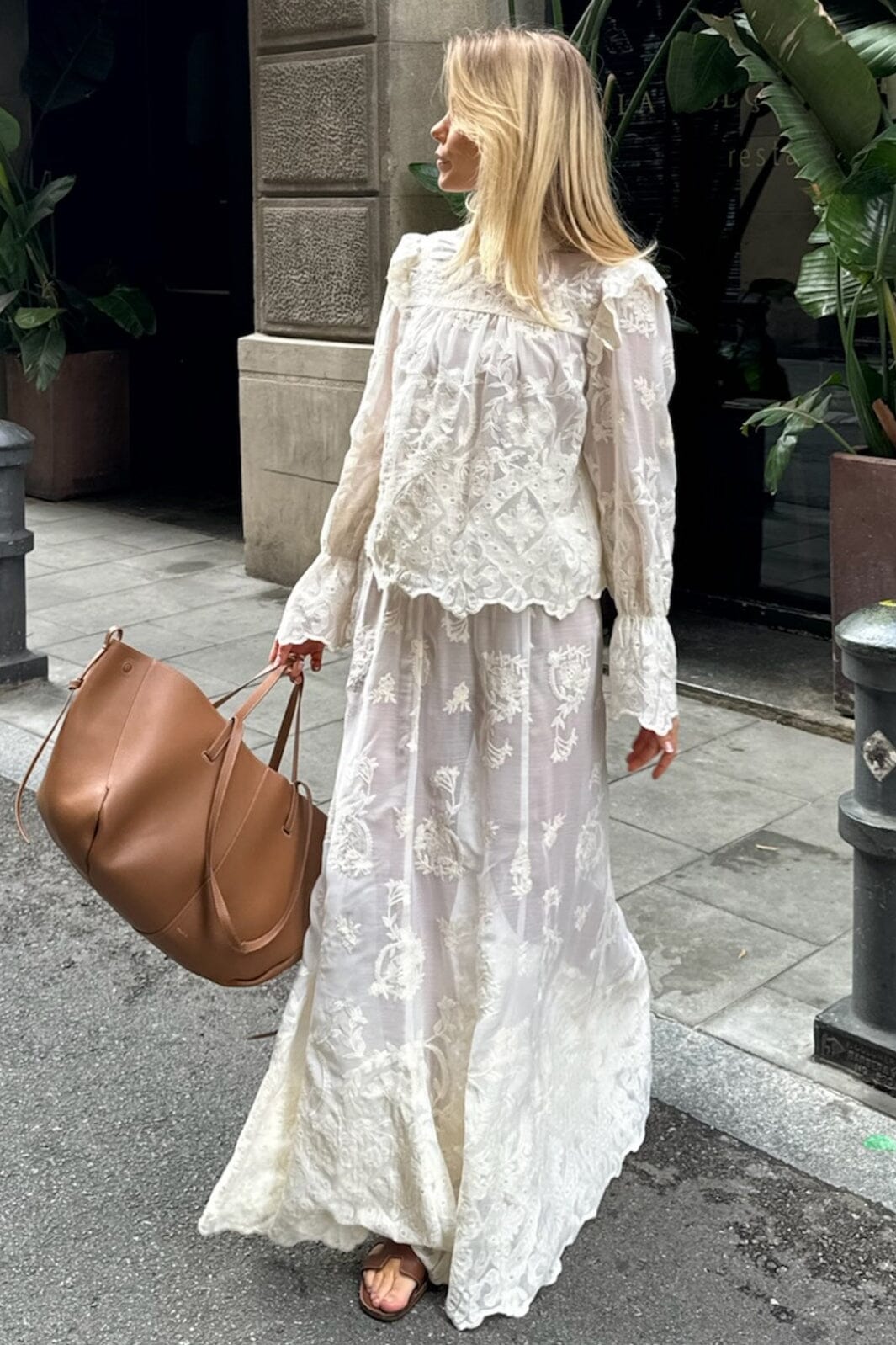 Forudbestilling - BYIC - Ellinoric Lace Maxi Skirt - vw Vintage White Nederdele