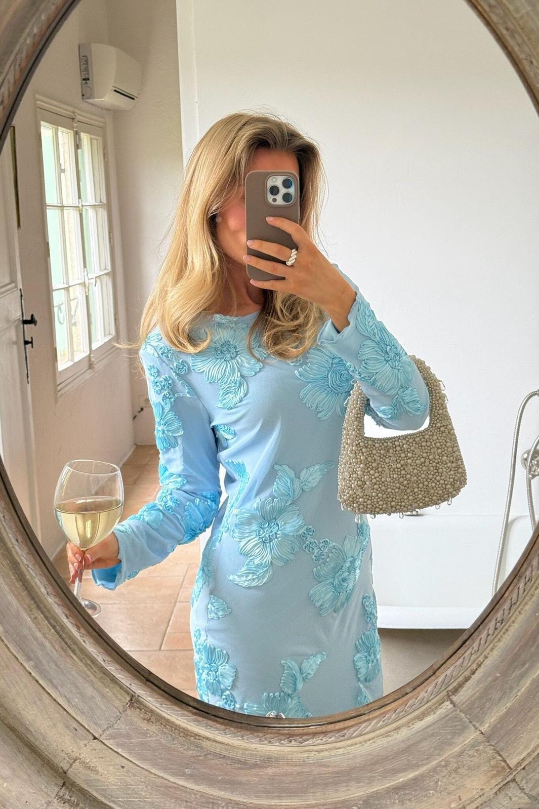 Forudbestilling - BYIC - Malouic Mesh Dress A23748 - Blue Flower Kjoler