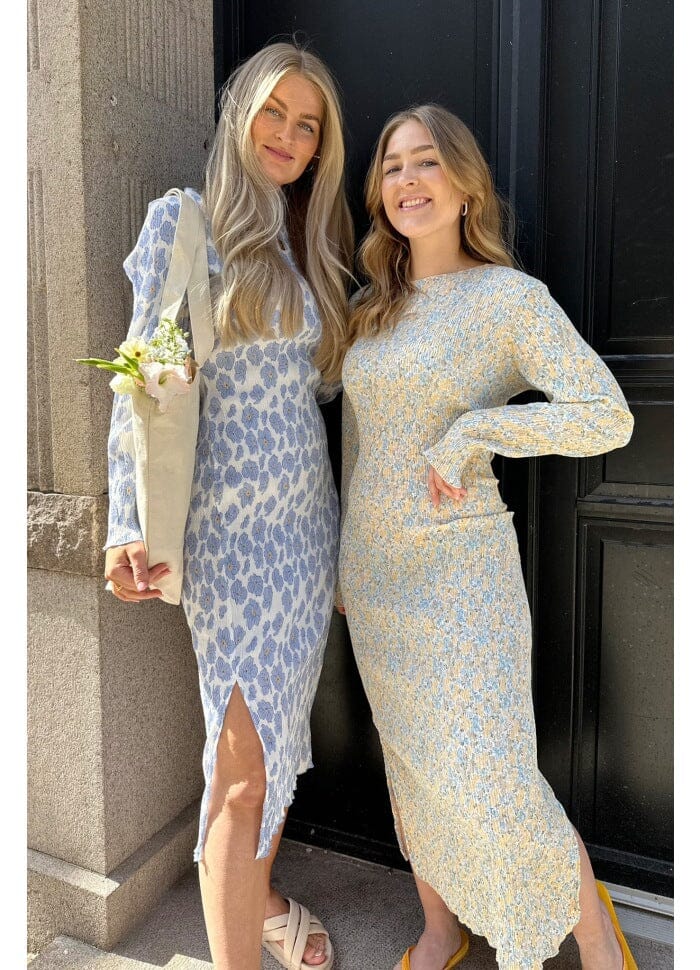 Forudbestilling - BYIC - Odaic Dress - bdf Blue Dazzling Flower Kjoler