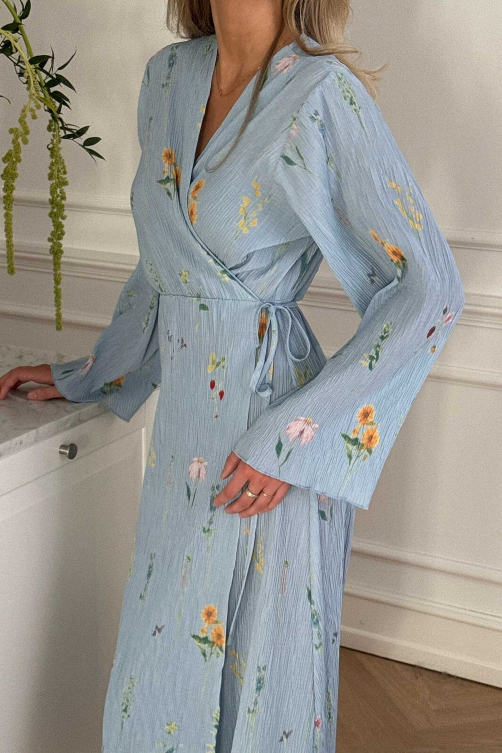 BYIC - Ofeliaic Long Wrap Dress A23640 - Blue Flower Print