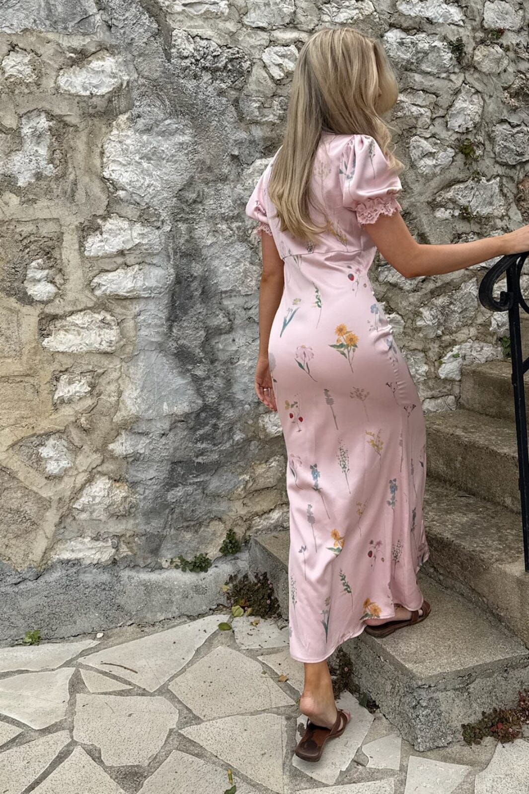 Forudbestilling - BYIC x Molly&My - Agneteic Long Dress A23810 - Pink Flower Print Kjoler