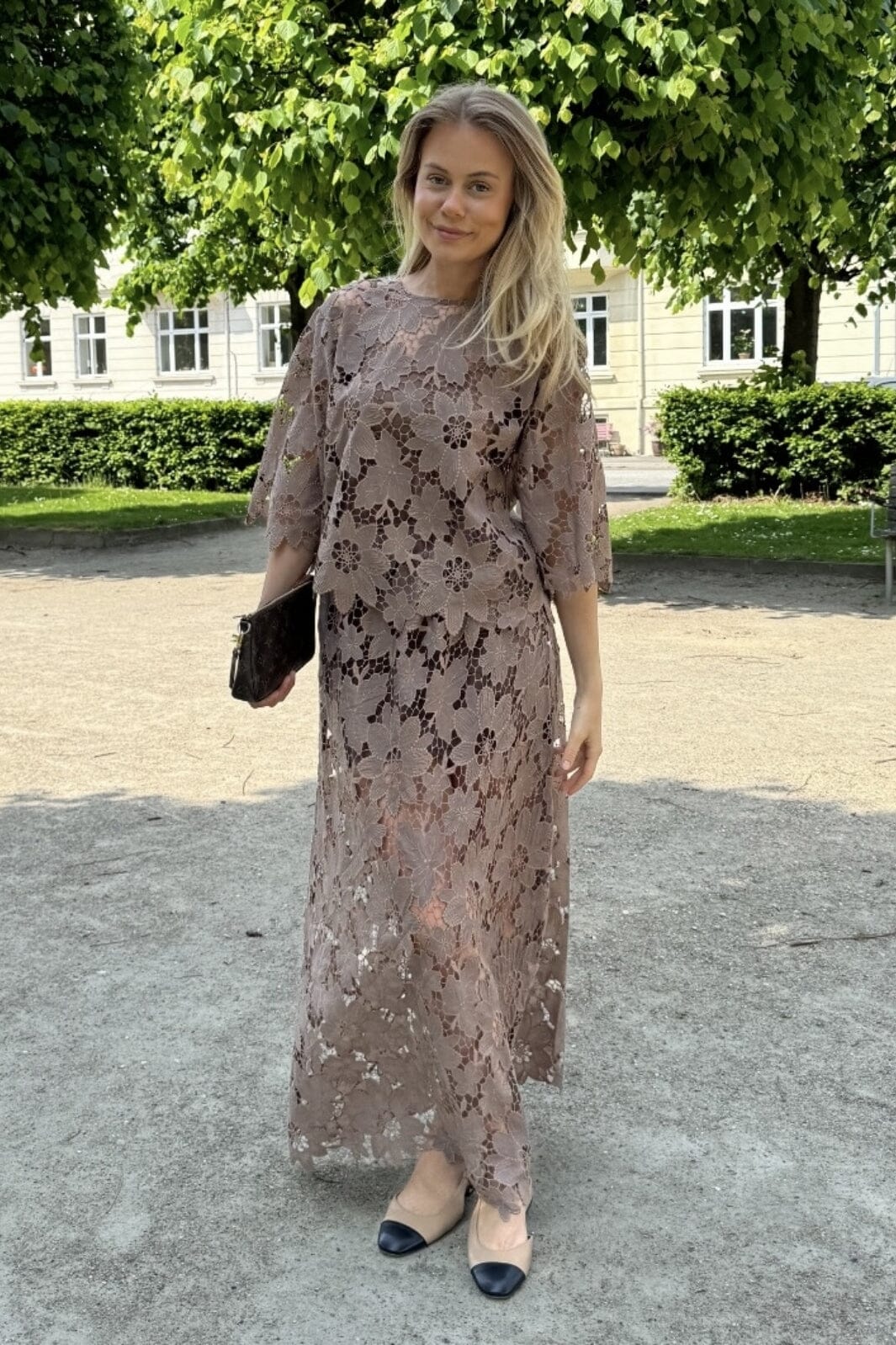 Forudbestilling - BYIC x Molly&My - Klaraic Lace Maxi Skirt - mocca Mocca Kjoler