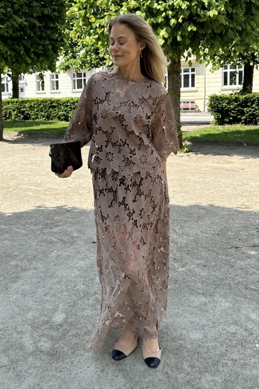 Forudbestilling - BYIC x Molly&My - Klaraic Lace Maxi Skirt - mocca Mocca Kjoler