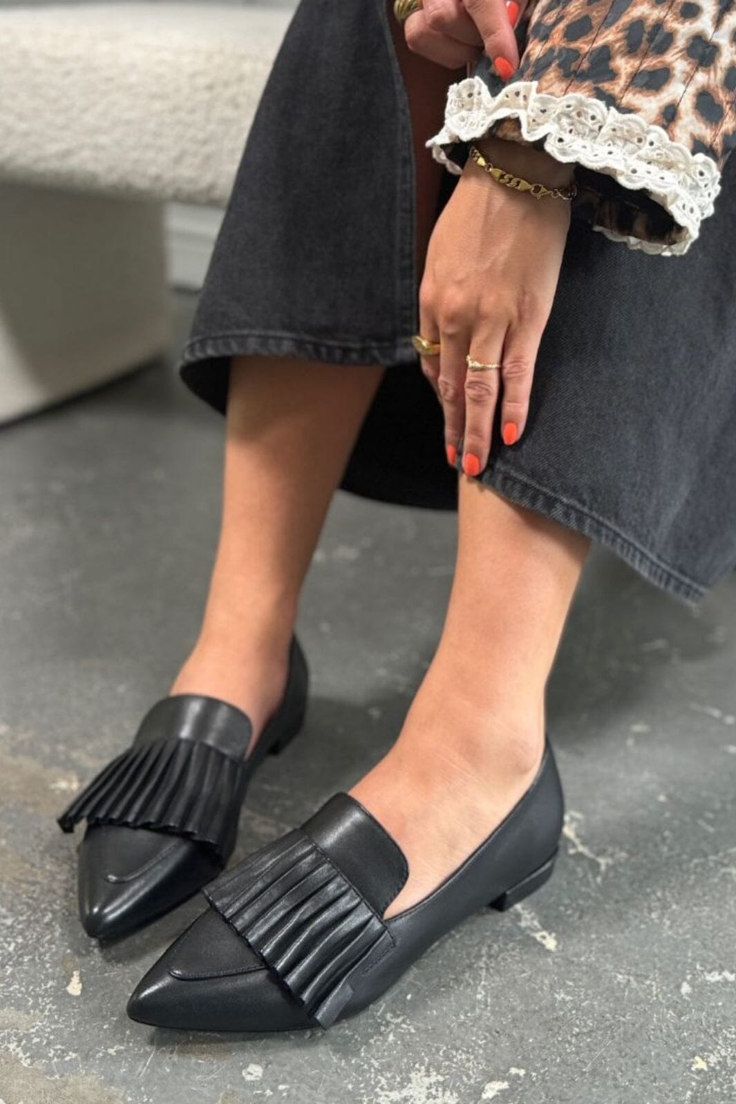 Forudbestilling - Copenhagen Shoes - The Me Loafer - 0001 Black Loafers