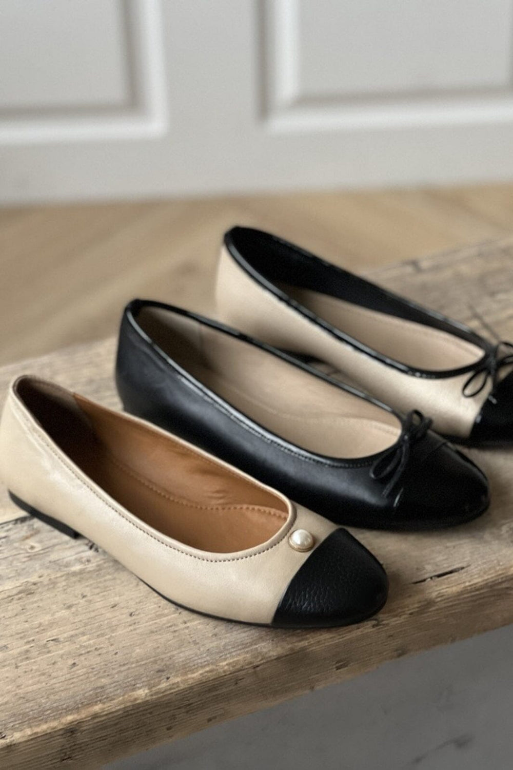 Forudbestilling - Copenhagen Shoes - The Pearl Ballerina - 0007 Black / Nude Ballerinaer