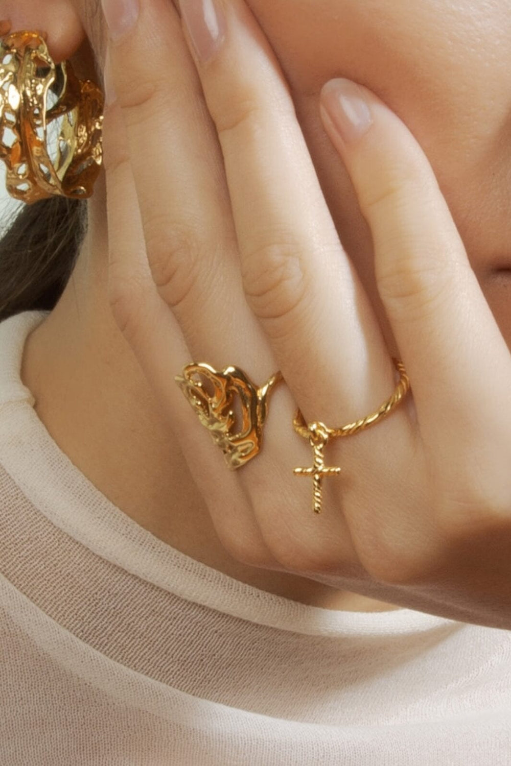 Forudbestilling - Jane Kønig - Big Rose Ring - Forgyldt Ringe