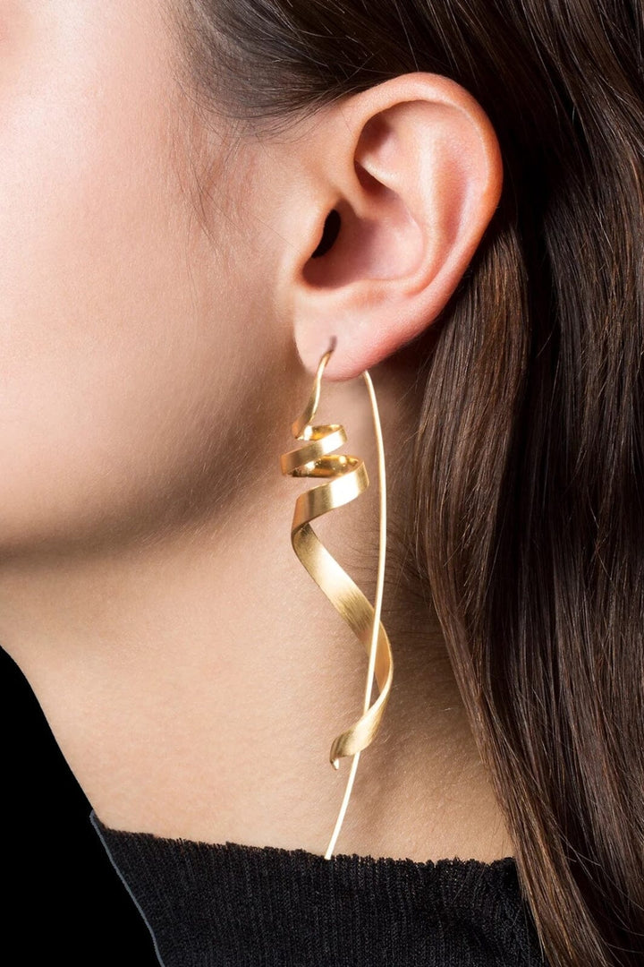 Forudbestilling - Jane Kønig - Ringlet - Forgyldt Øreringe