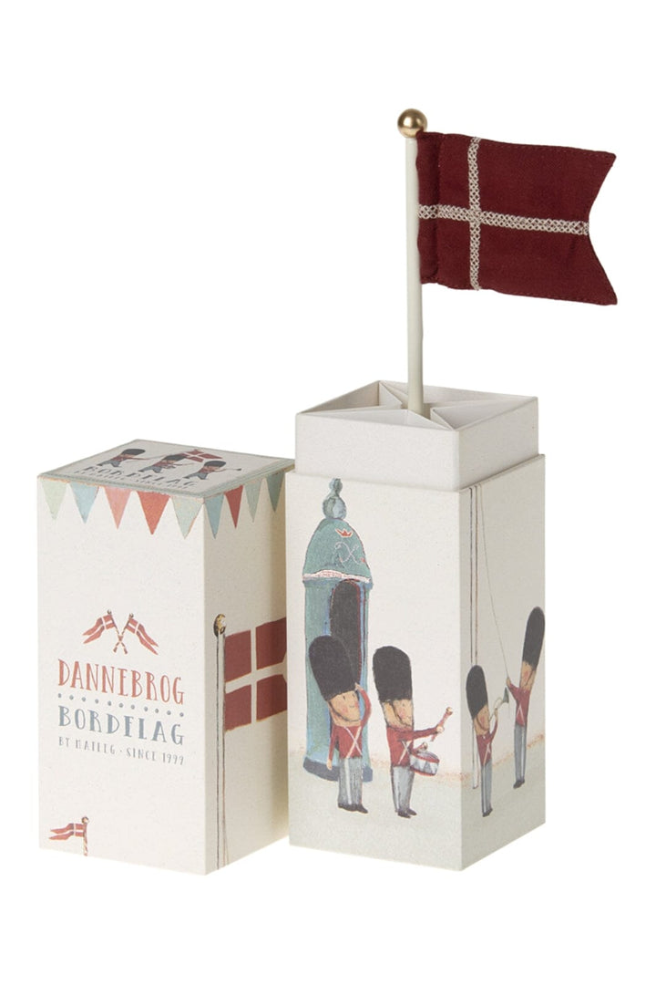 Forudbestilling - Maileg - Dannebrog, Bordflag Legetøj