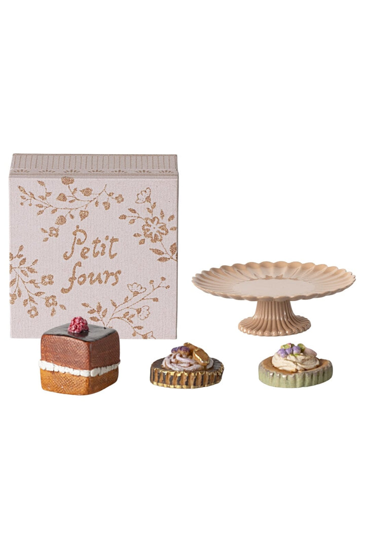 Forudbestilling - Maileg - Kager Og Kagefad, Mini Legetøj