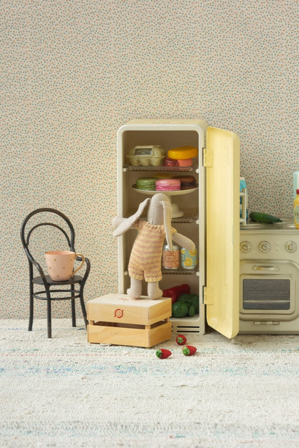 Forudbestilling - Maileg - Miniature Køleskab - Gul Legetøj