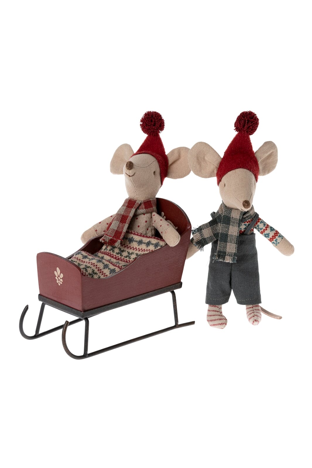 Forudbestilling - Maileg - Sleigh, Mouse - Red Jul