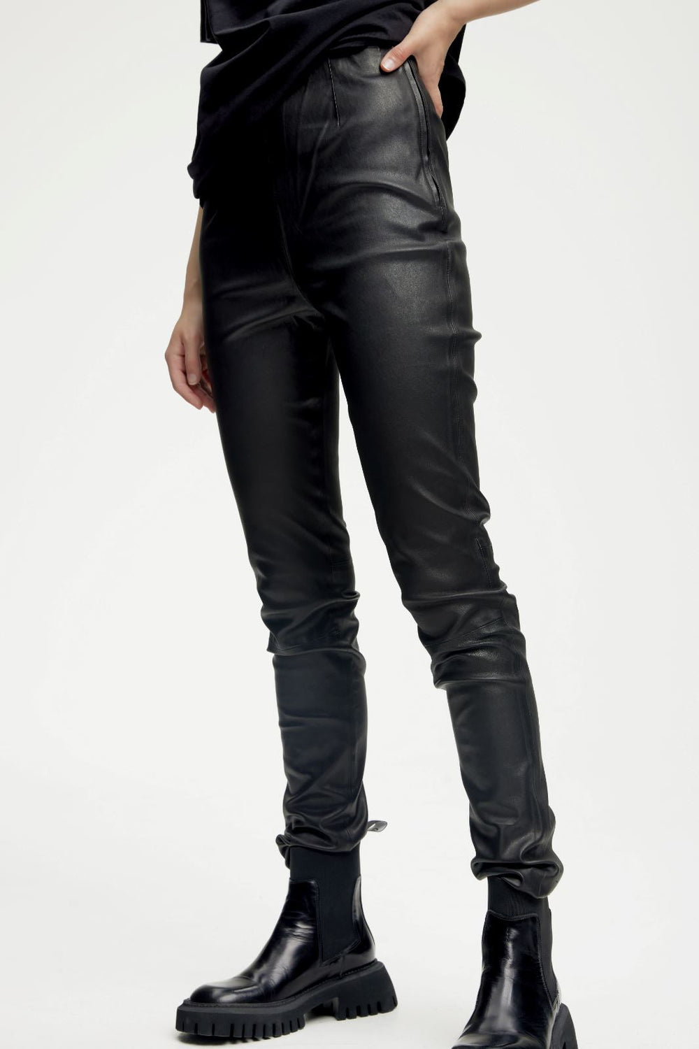 Gestuz - SashaGZ HW leather legging NOOS - Black Leggings