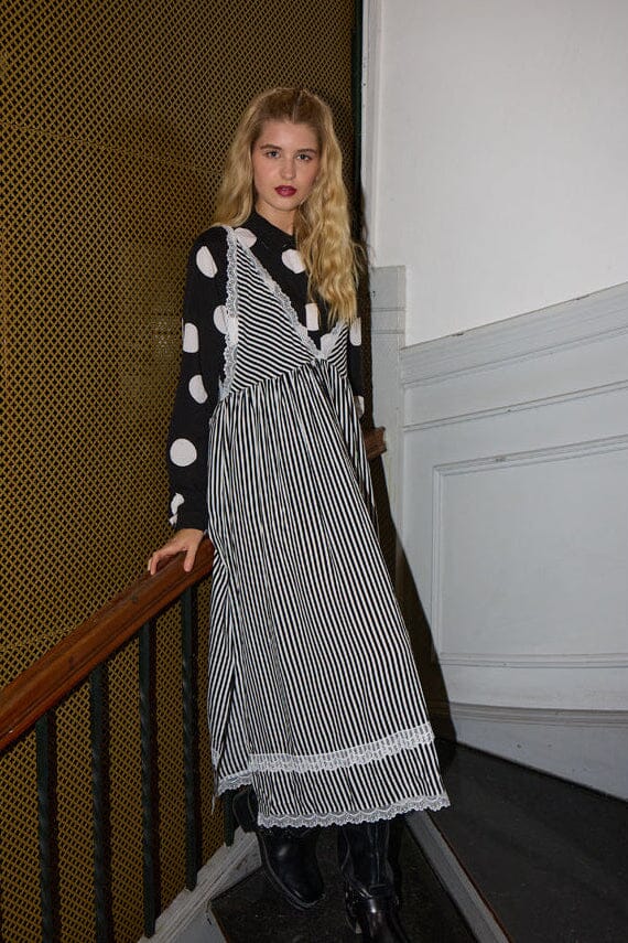 Hunkøn - Vicky Dress 25982 - Black Striped Kjoler