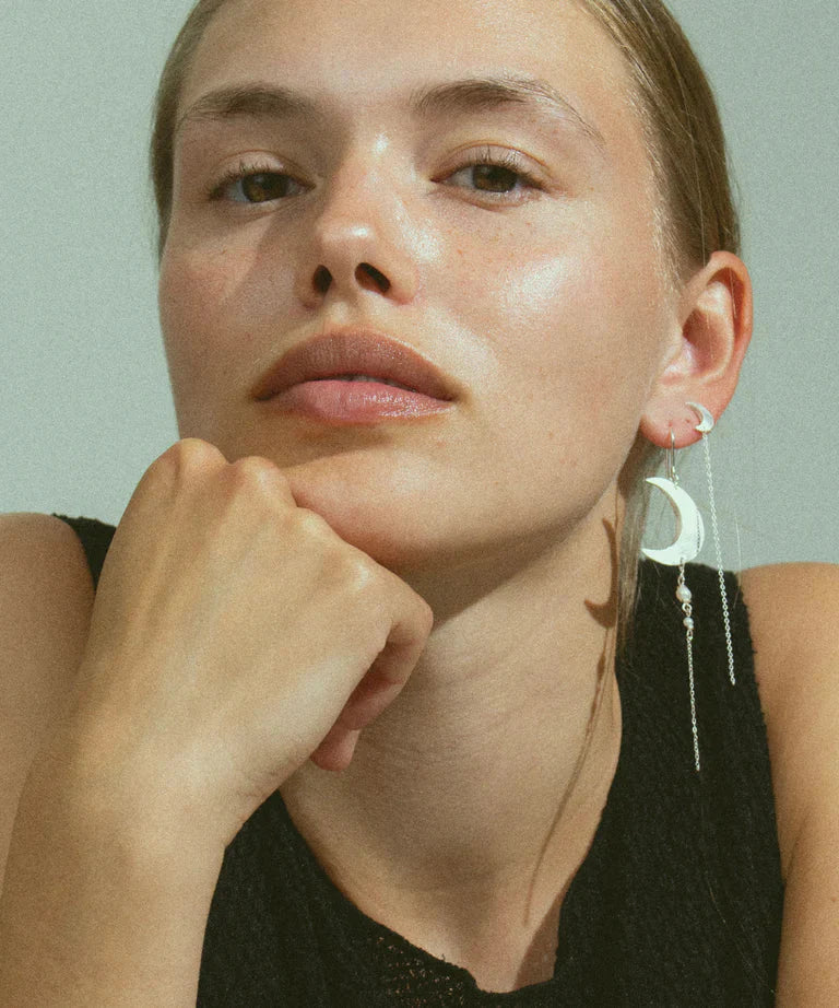 Jane Kønig - Half Moon Chain Stud - Silver Øreringe