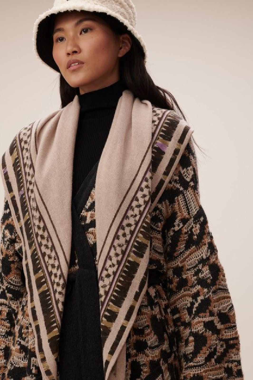 Lala Berlin - Triangle Tassel Kufiya - Tassel Dune Tørklæder