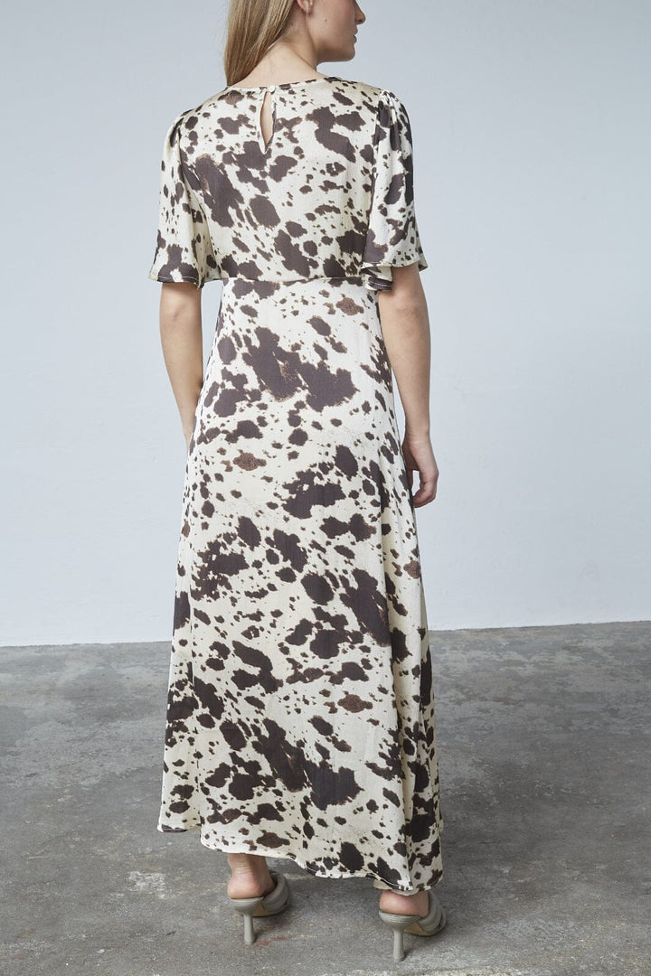 Love & Divine - Love1000-14 18886 - 800 - Cow