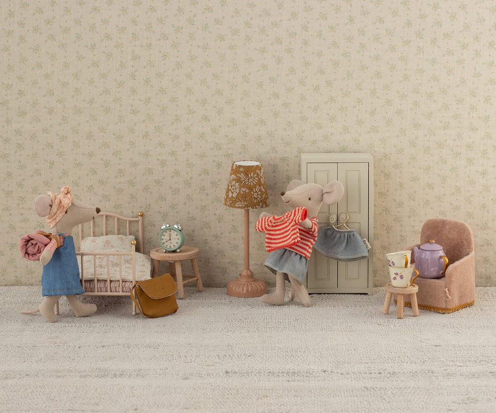 Maileg - Foldbar Stol, Mus - Pudder - Mouse Furniture Legetøj