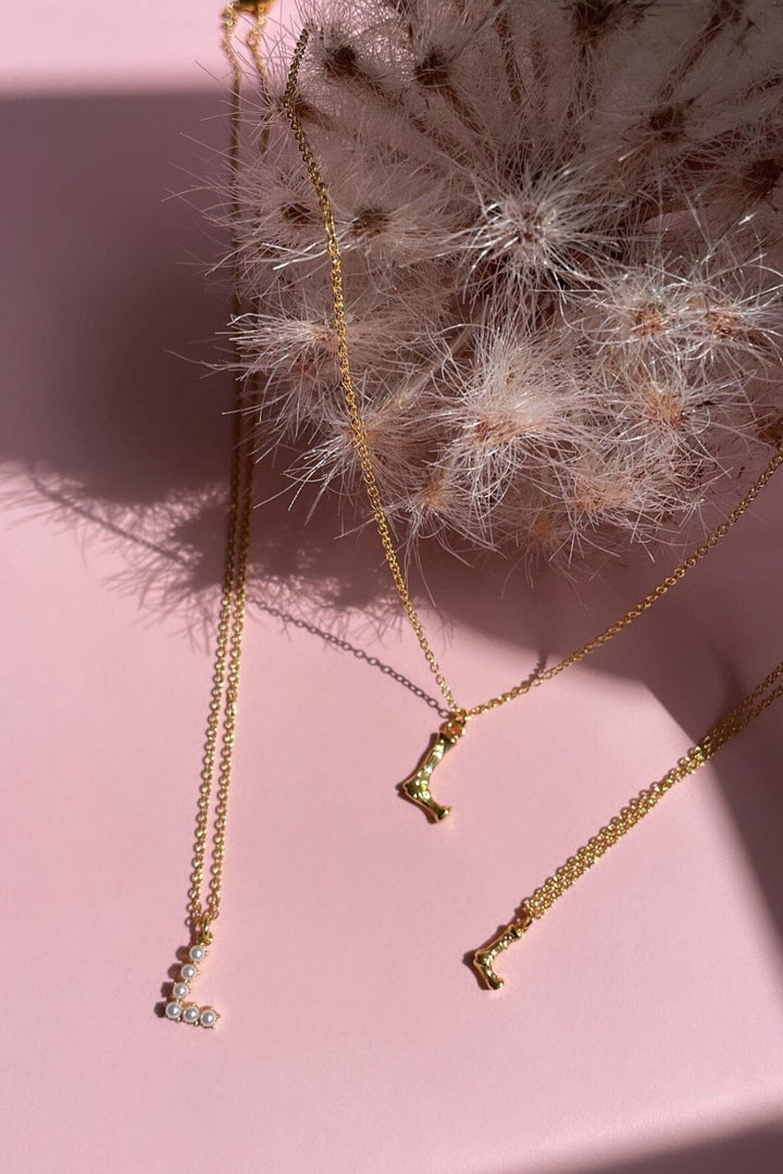 Mellow Moon - Letter Rustik Necklace - Forgyldt Halskæder