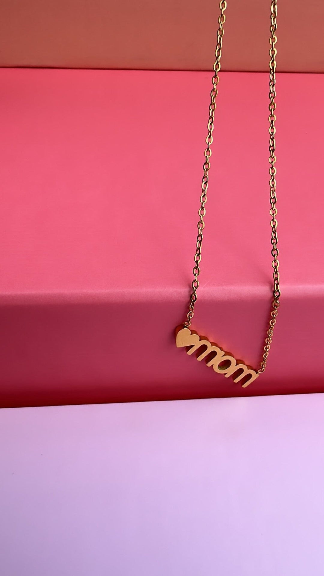 Mellow Moon - Love Mom Necklace - Forgyldt Halskæder