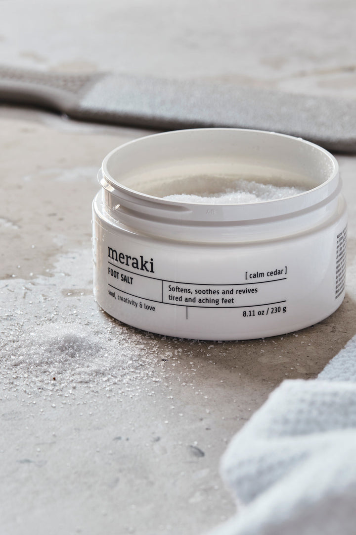 Meraki - Foot Salt Calm Cedar - Cosmos Natura Tilbehør