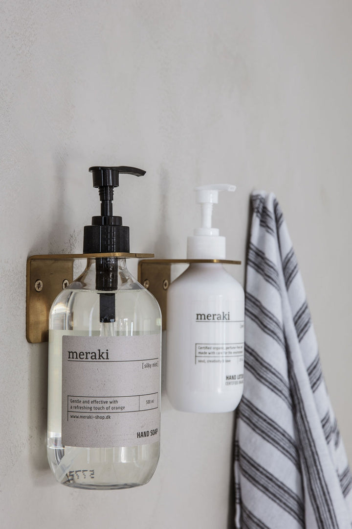 Meraki - Wall Bracket - Brushed Brass Finish Interiør