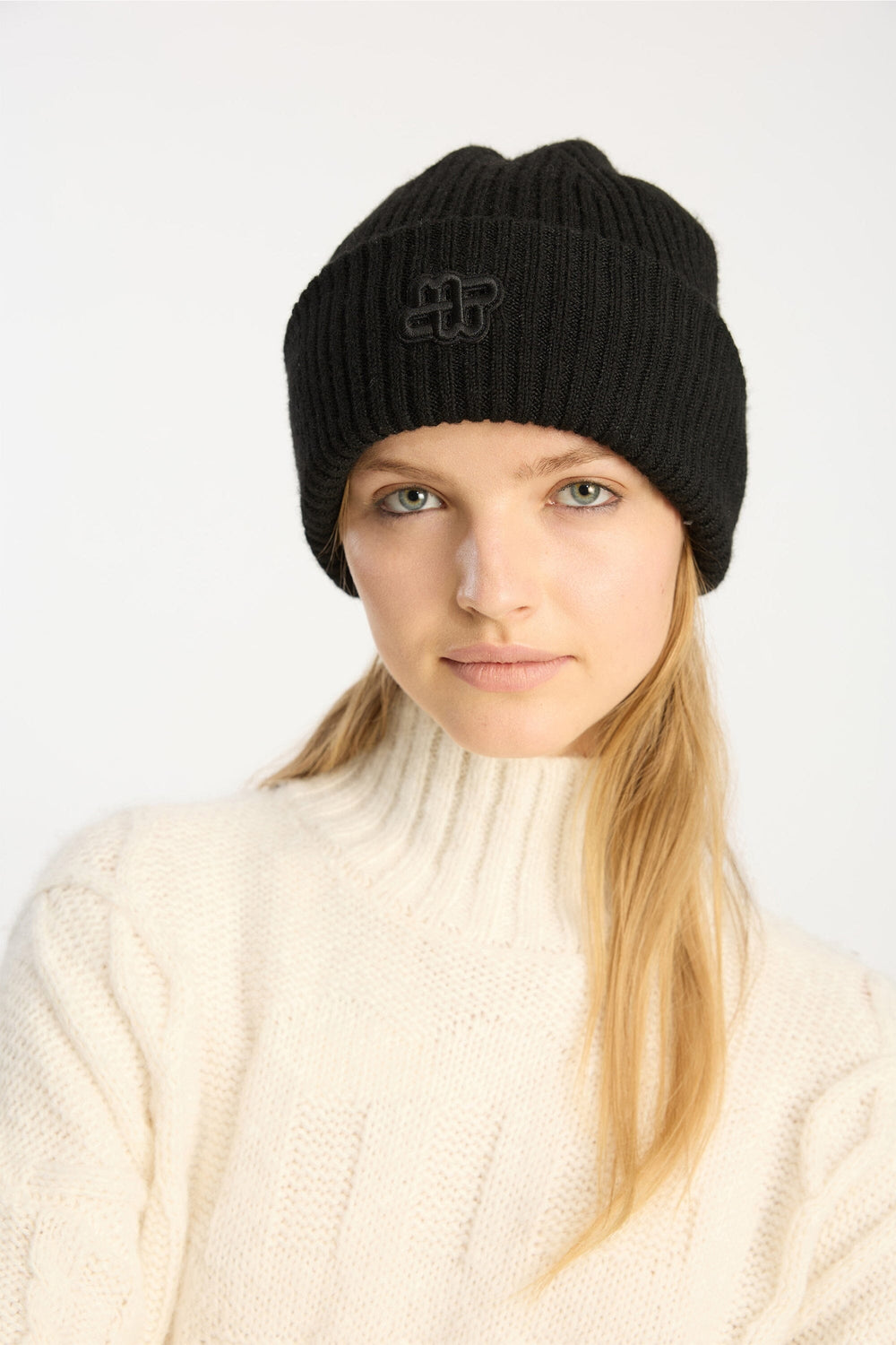 Munthe - Likaner 253195825351 - 2 Black Huer