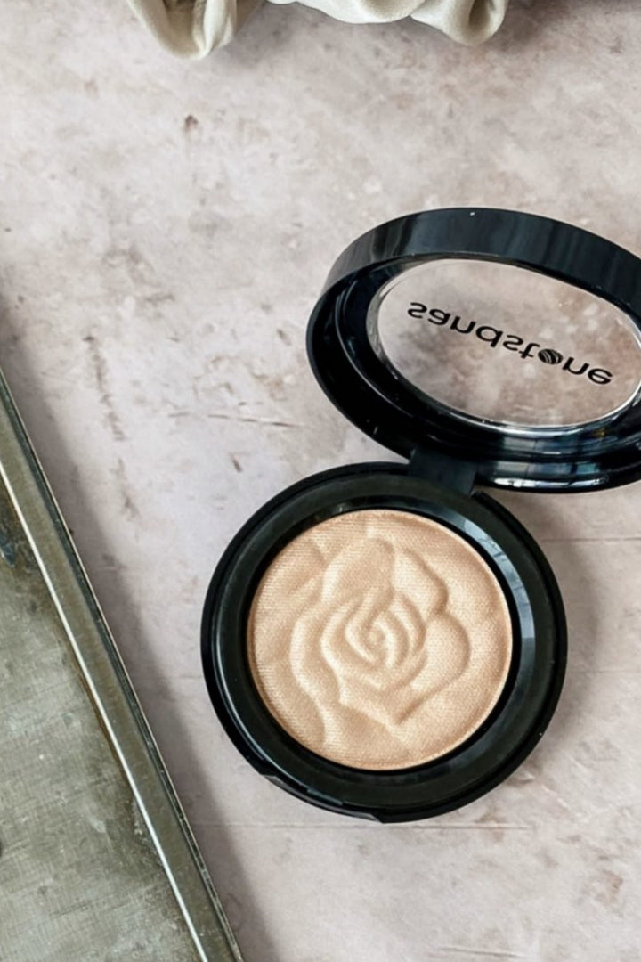 Sandstone - Don't Hide Highighter - 400 Gold Makeup