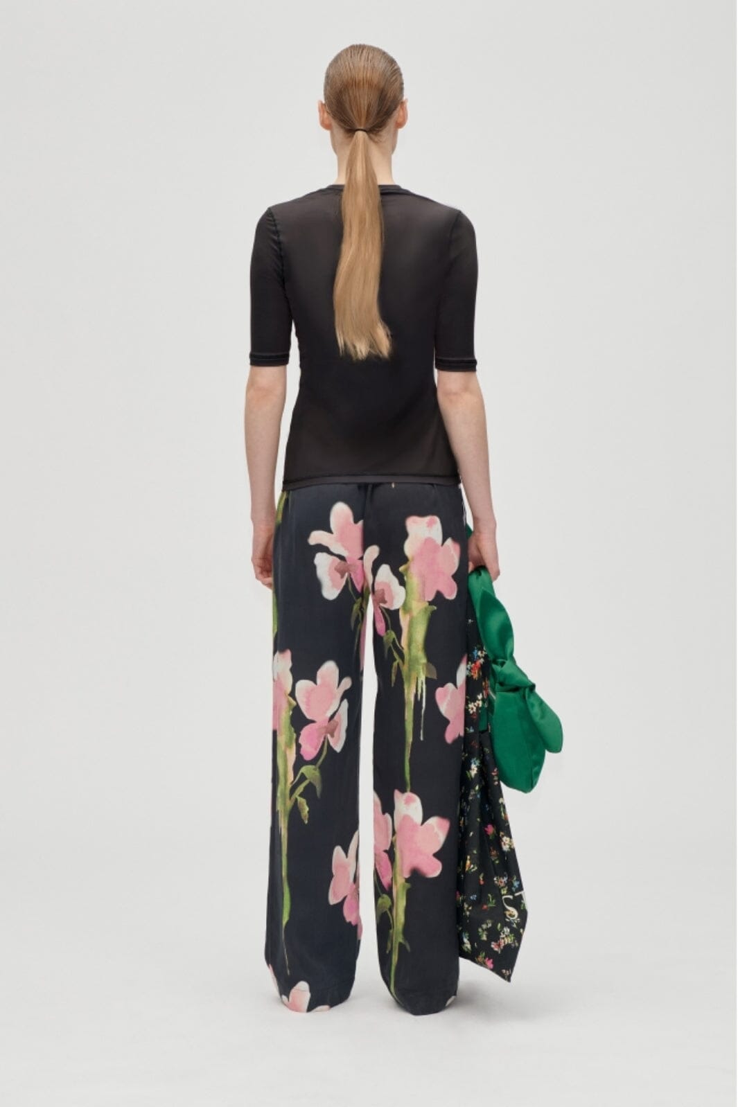 Stine Goya - 2263 Dry Viscose, Elasticated Long Pantssg-aw25-p009-2263 - Melting Flowers
