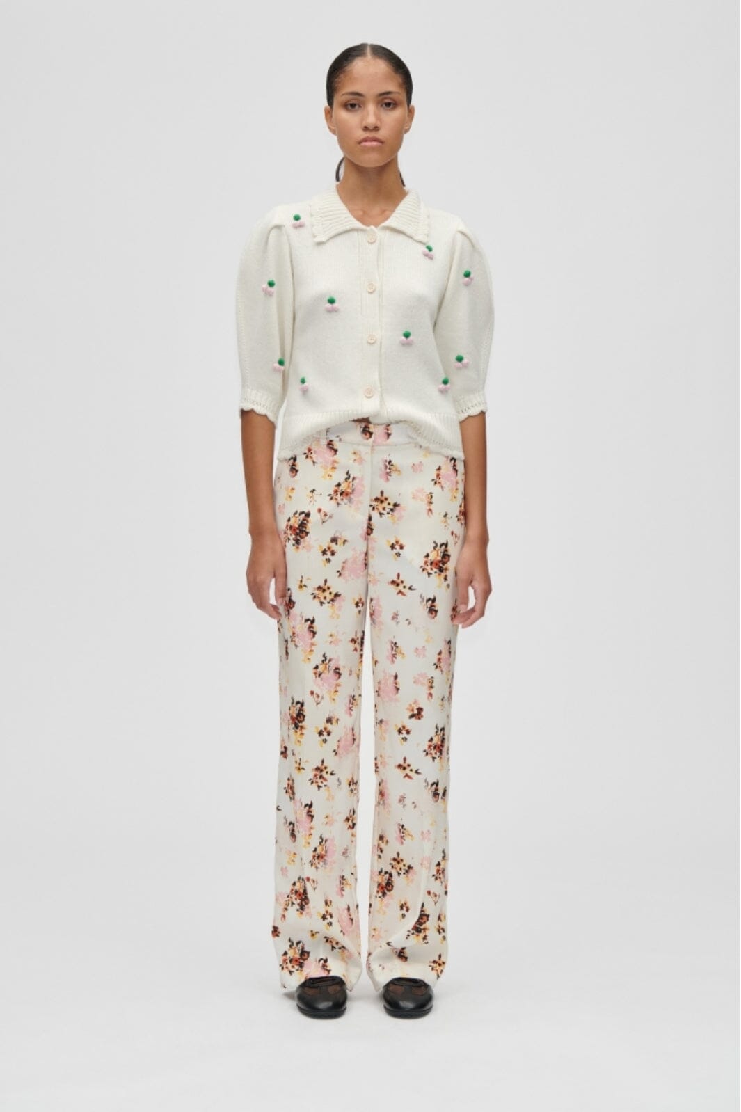 Stine Goya - 2359 Midweight Wool, Bubble Knit Polo Cardigansg-aw25-k044-2359 - Vanilla