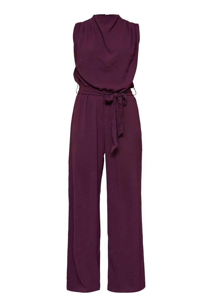 Sisters Point - Guto-Ju 17390 - 587 - Deep Bordeaux