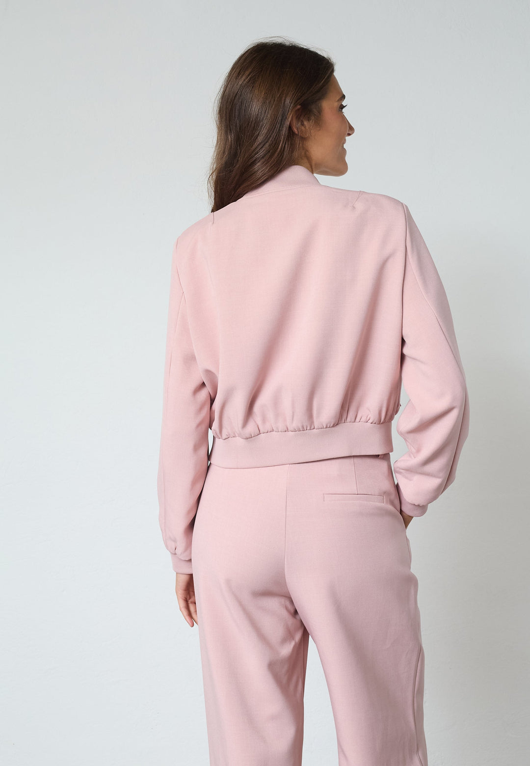 Sisters Point - Garwin-Ja20 19056 - 531 - Mauve