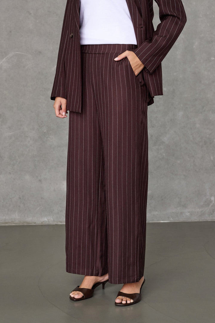 Love & Divine - Love1024-65 20305 - 834 - Brown Pinstripes
