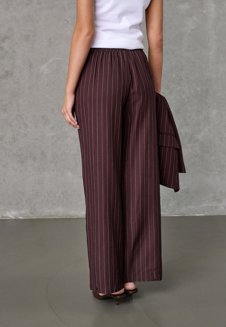 Love & Divine - Love1024-65 20305 - 834 - Brown Pinstripes