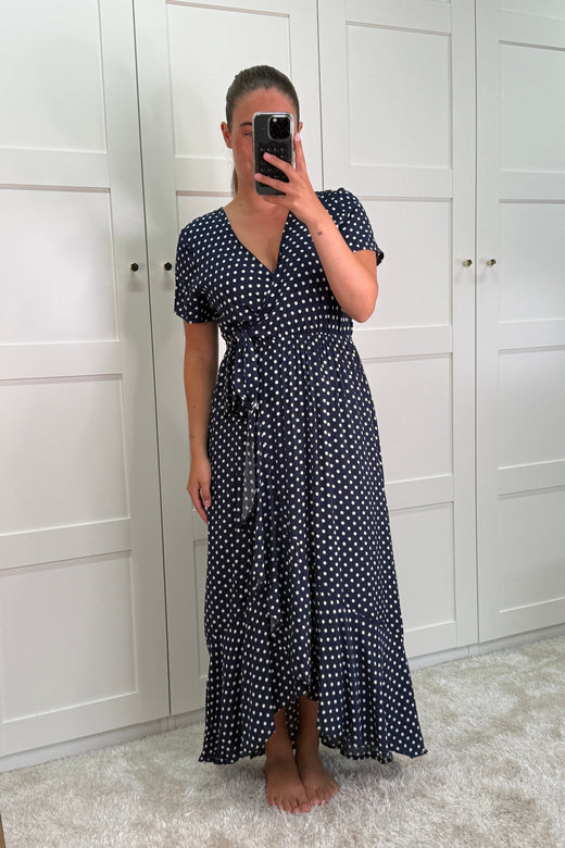 A-bee - Ginevra Dot Wrap Dress - Navy Kjoler 