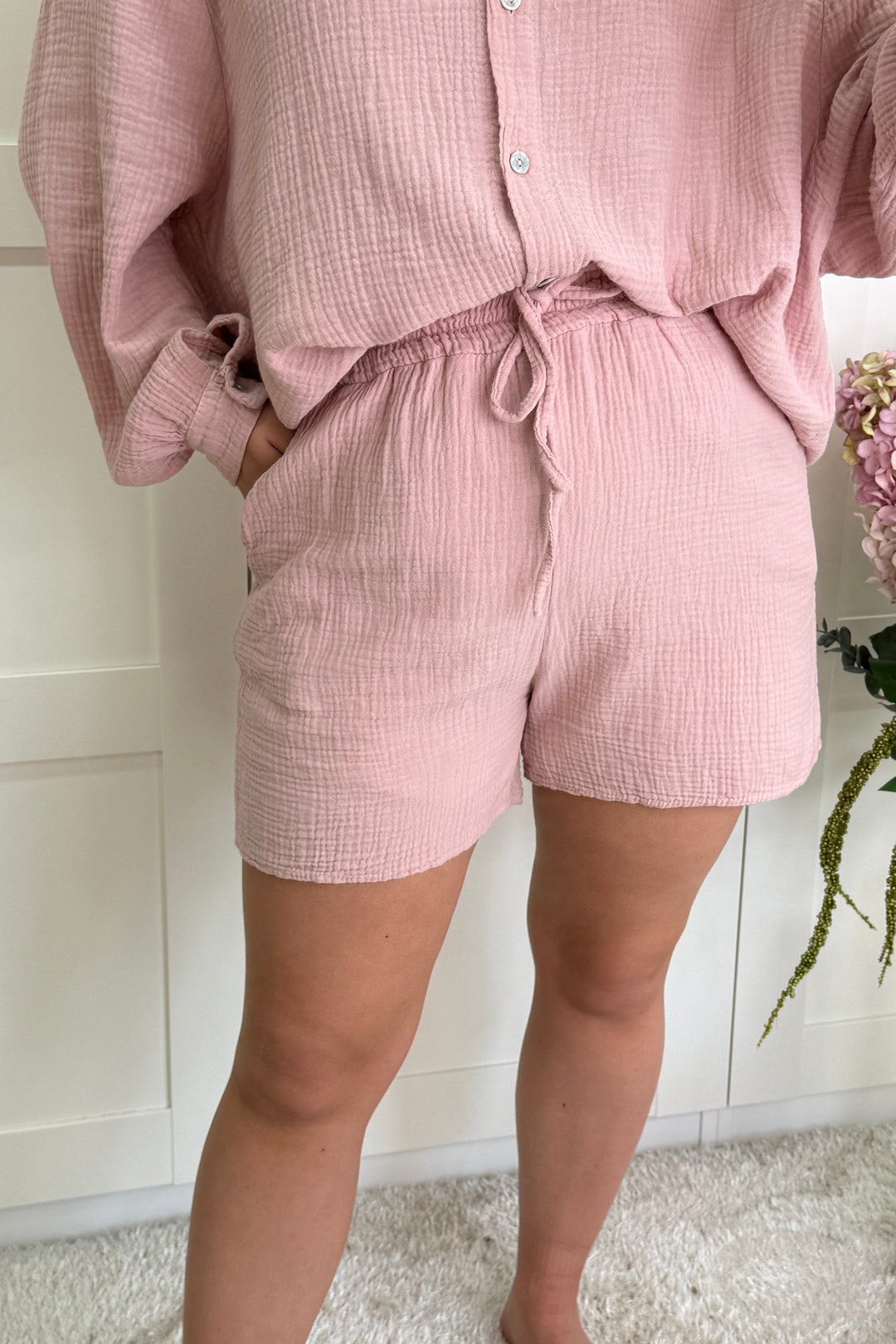 A-bee - Nelly Shorts - Rose Shadow Shorts 