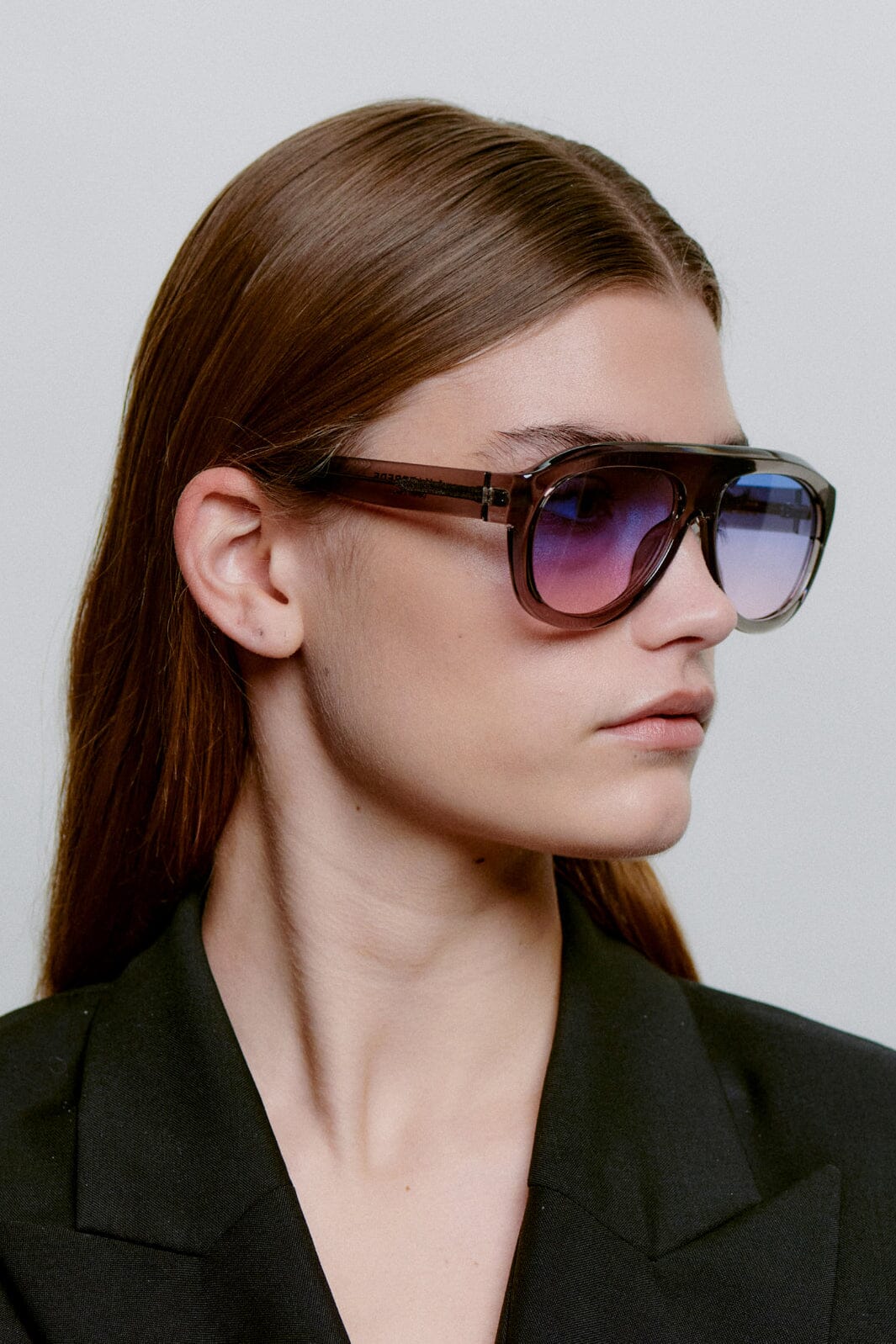 A. Kjærbede - Rio KL2601 - Grey Transparent Solbriller 