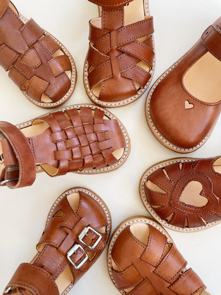 Angulus - Begynder sandal med velcrolukning - 1545 Cognac Sandaler 