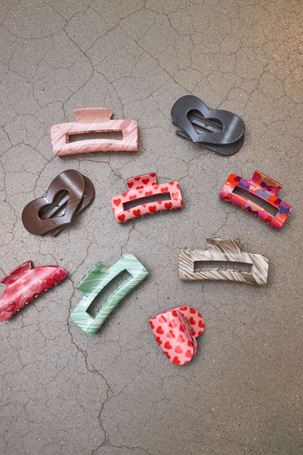 Black Colour - Bcberlin Hair Claw 6006 - Latte