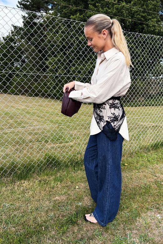 Black Colour - Bcmiriana Triangle Lace Scarf 3643 - Black Tørklæder 