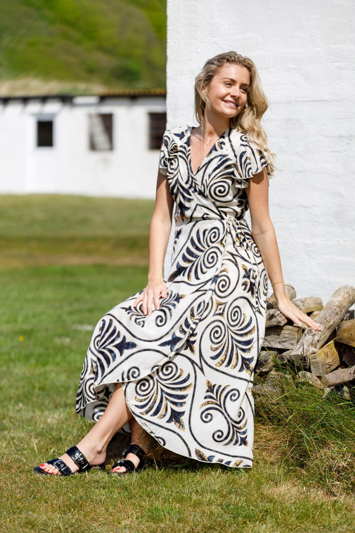 Black Colour - Bcstella Wrap Dress 39609 - Malaka White