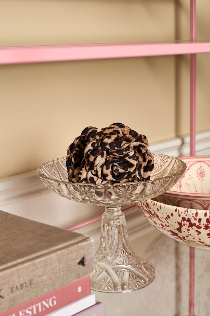 Black Colour - Bcvilla Mega Flower Hair Claw 6028 - Dk. Leo