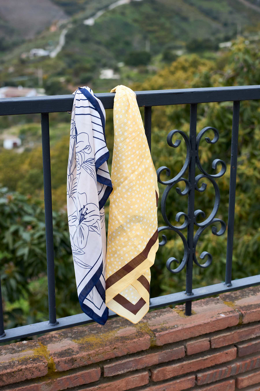 Black Colour - Bcvivica Mini Scarf 3684 - Lt. Yellow Tørklæder 