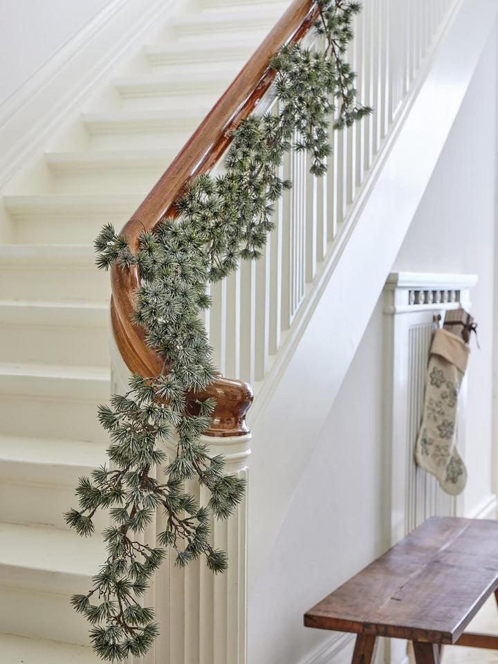 Bloomingville - Cedar Guirlande, Grøn, Kunstige Blomster 82072980 - Green