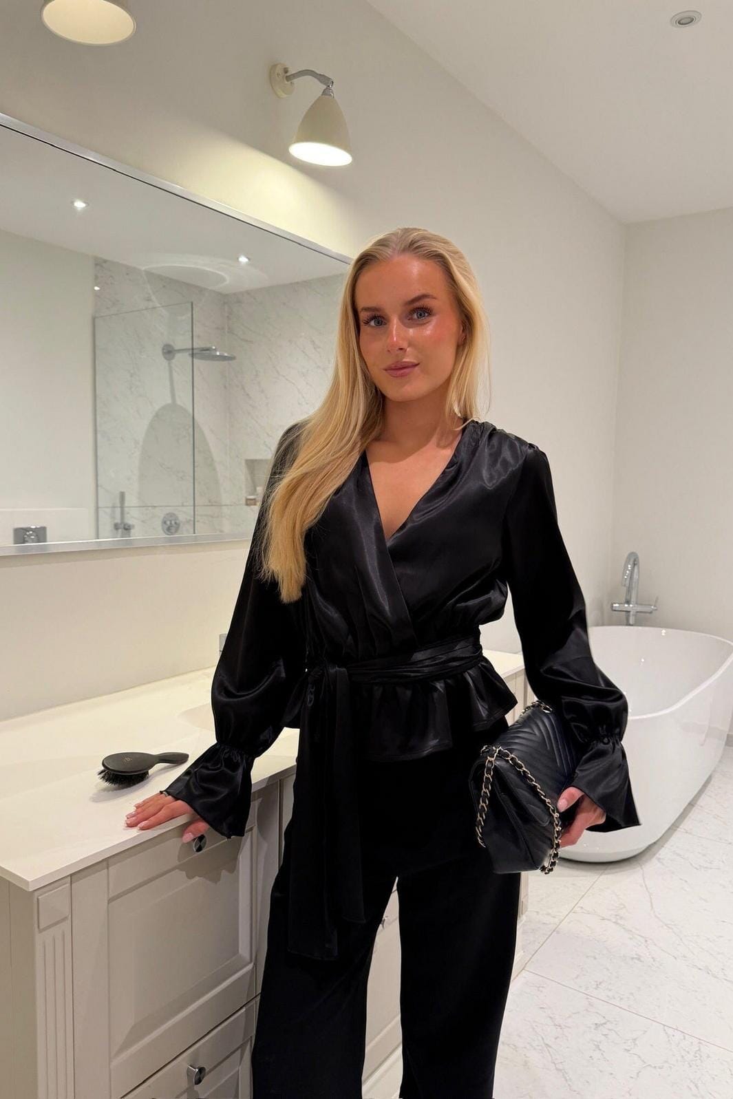 BYIC - Freyaic Shirt A2591 - Black Satin Skjorter 